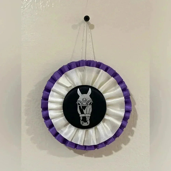 Equestrian Horse Head Ornament - Picture 1 of 3